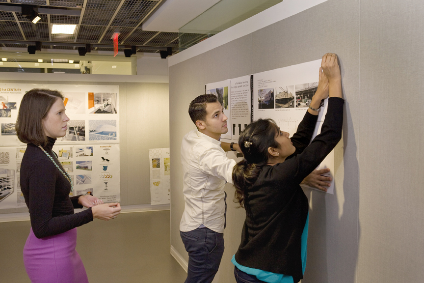 nysid-graduate-center--students-pinning-up-project_16617625700_o[1].jpg