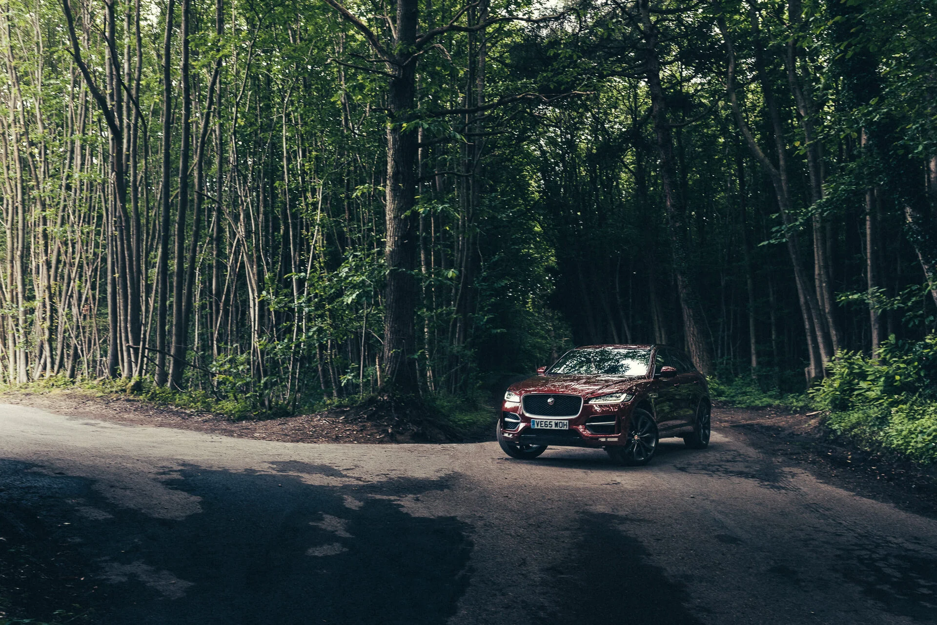 car-lifestyle-photographer-tim-cole-jaguar-f-pace-08.jpg