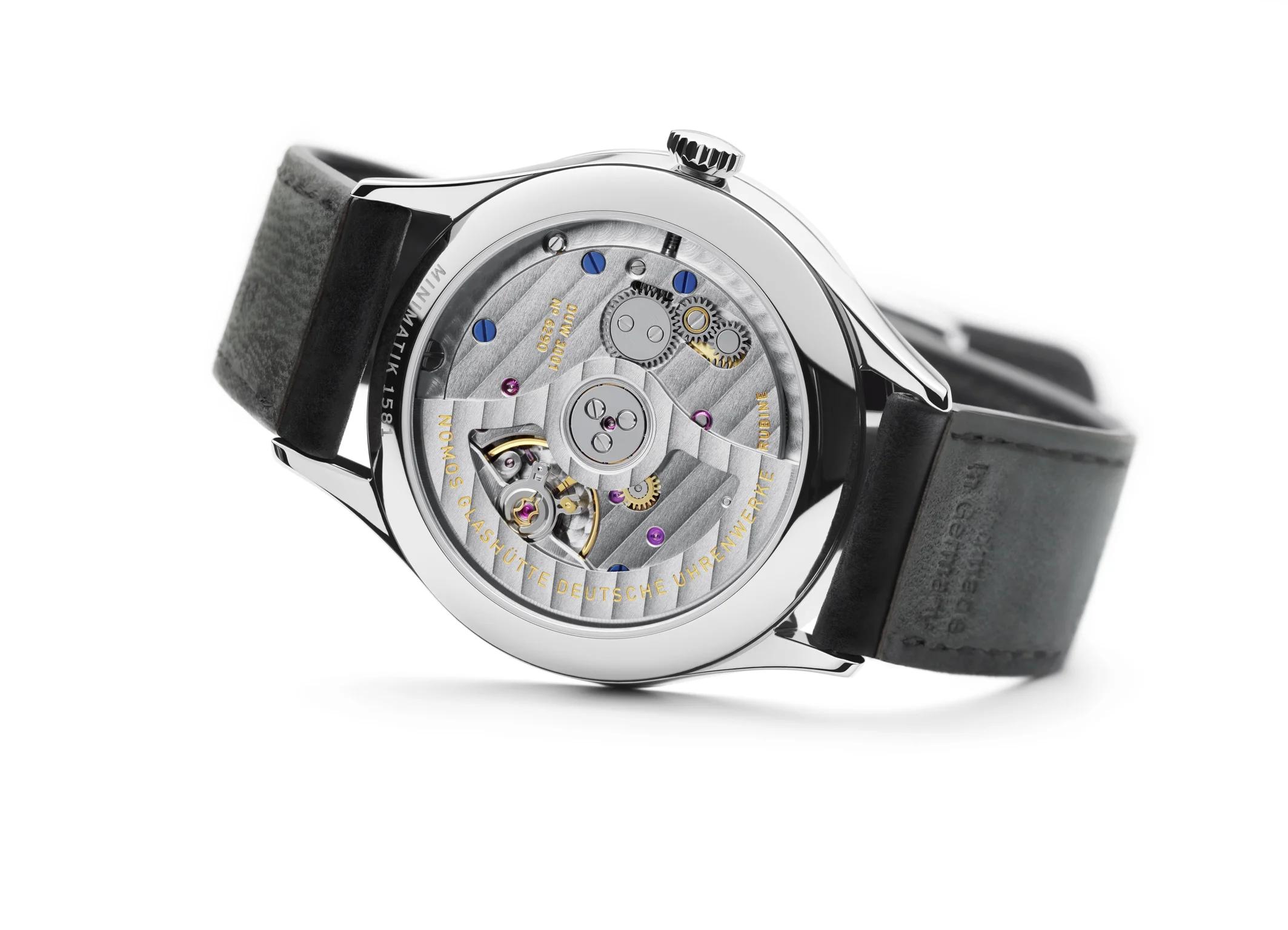 The caliber DUW-3001 is nothing short of amazing