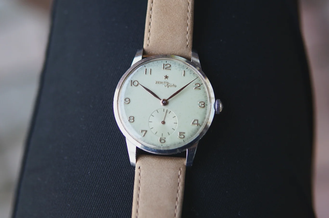 My personal Zenith Sporto oversize dial has developed this minty tint to it.