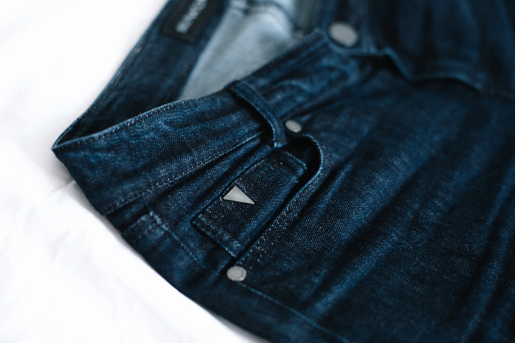 selfnation-sustainable-jeans.jpg