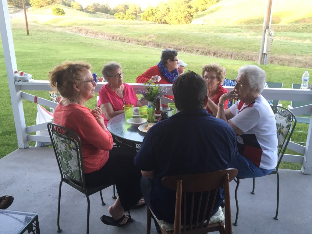  Roundtable discussions 