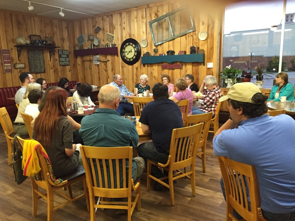  Dinner and storytelling at the Cozy Corner with Rushville matriarchs 