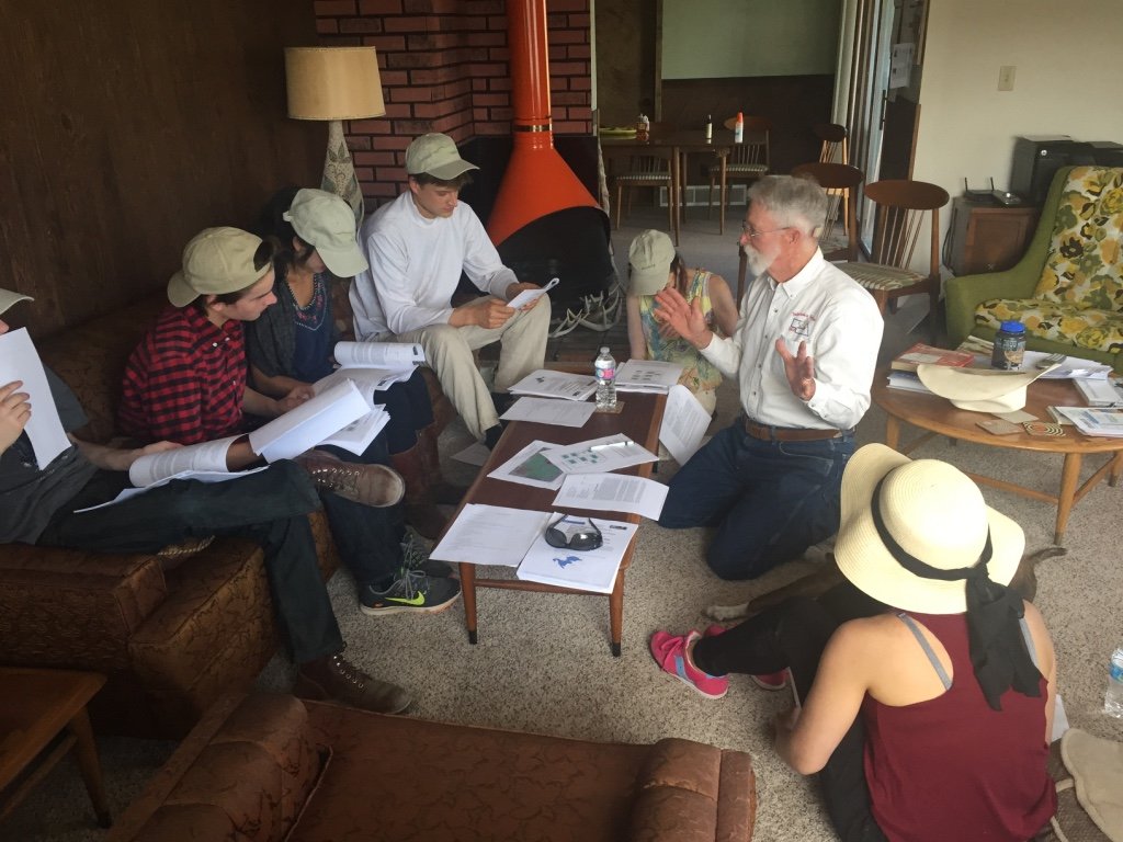  Rangeland expert Jim O’Rourke discusses the grassland ecology in the Sandhills 