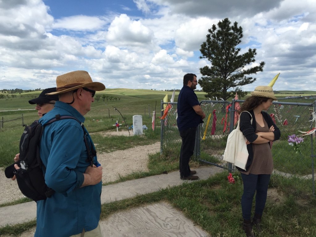  Artists visit Wounded Knee Massacre site 