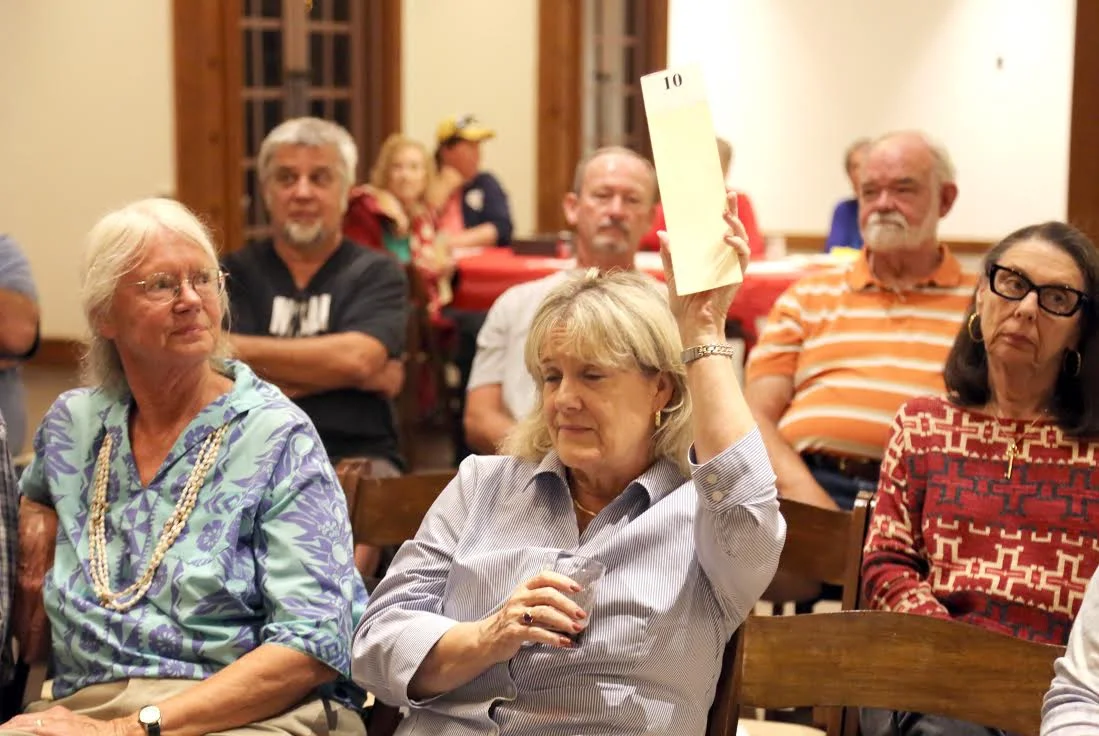 2017 DBS Potluck & Auction 5.jpg