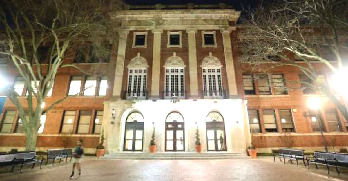 Lanier Middle School Zoned and walking distance to this International Baccalaureate and Vanguard magnet school.