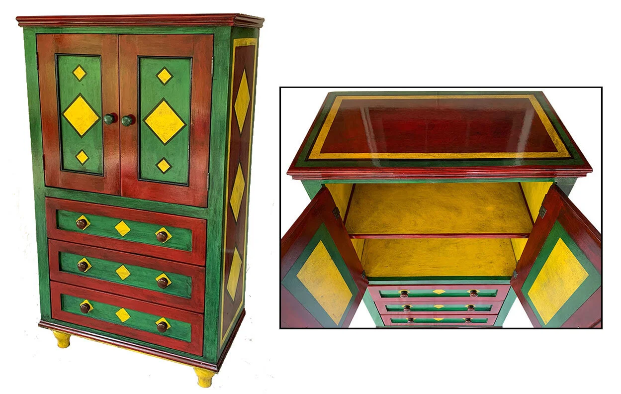 cabinet02EXTsmdet.jpg
