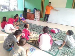 YouMeWe Language in the cloud-Indonesia