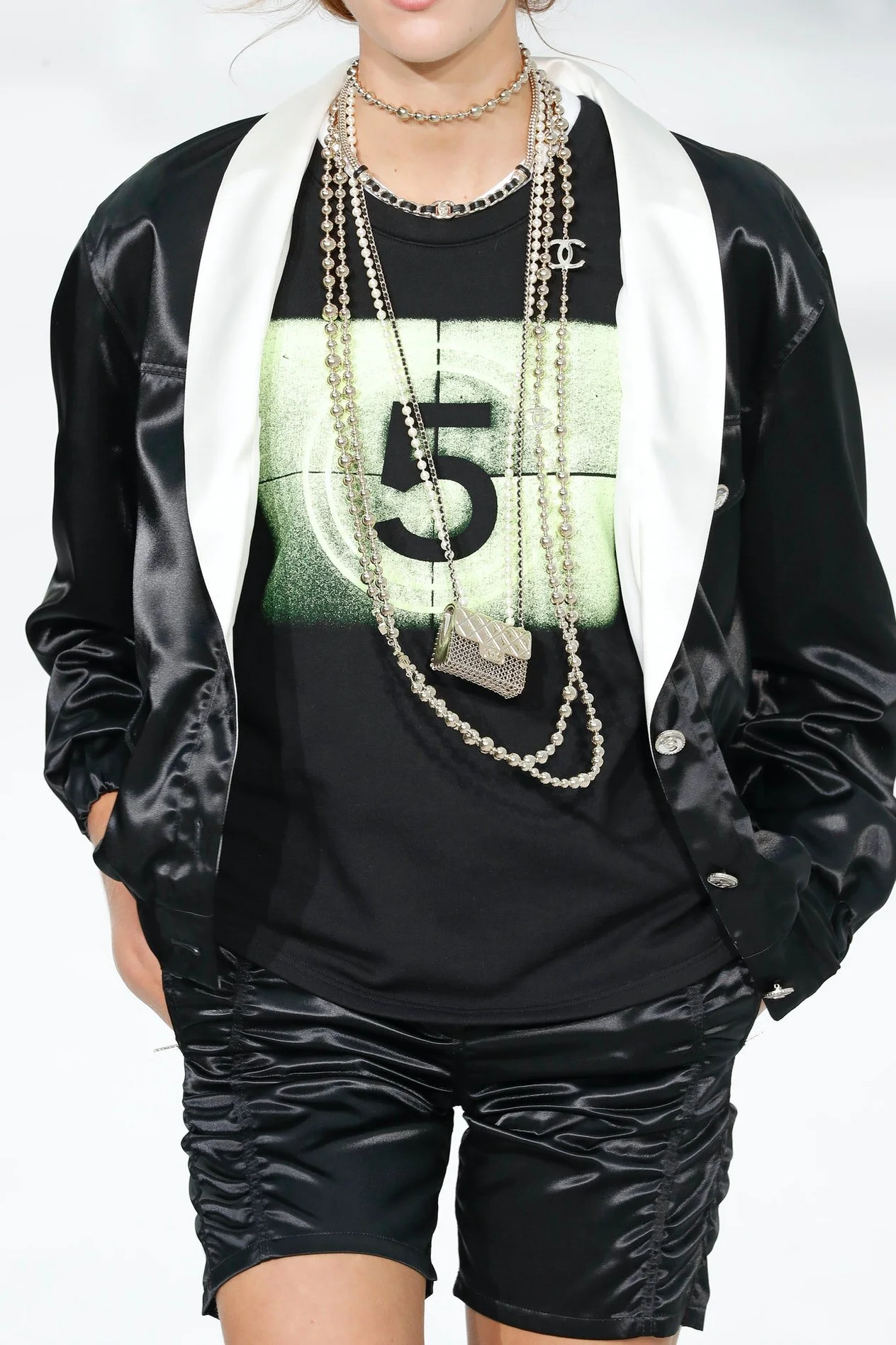 Chanel Spring/Summer 2021 Women's LIVE Runway Show