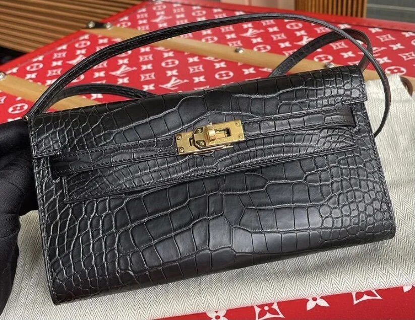 RARE Hermes Kelly ‘To Go’ Wallet in Black Matte Alligator