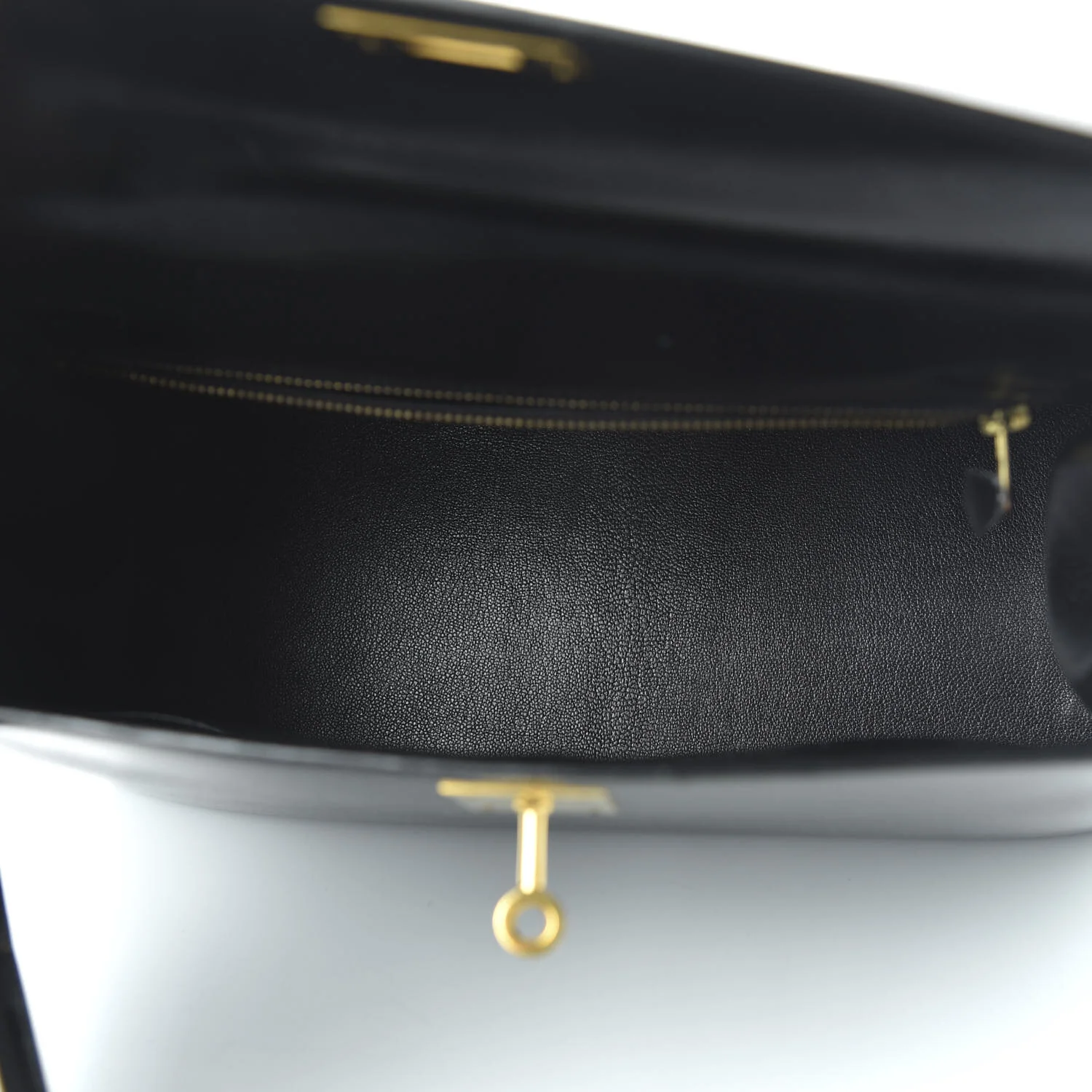 hermes-box-kelly-sellier-28-black-available-for-sale-collectsingluxury-3.jpg