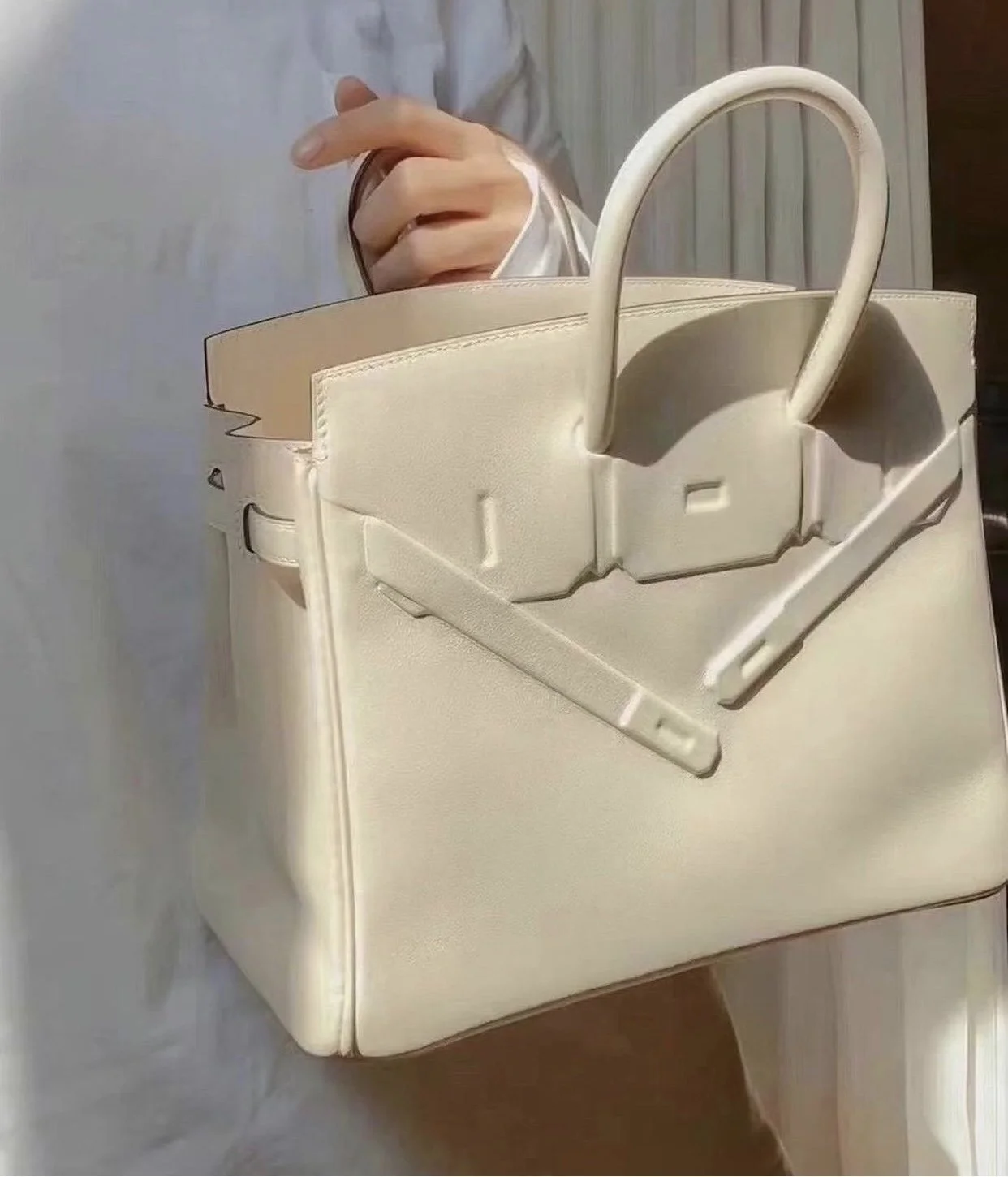 Hermes White Shadow Birkin 25cm