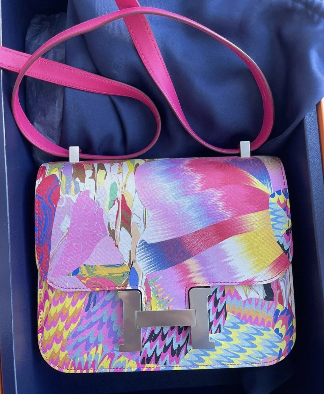 Limited Edition HERMES Constance 24 Marble Silk Bag