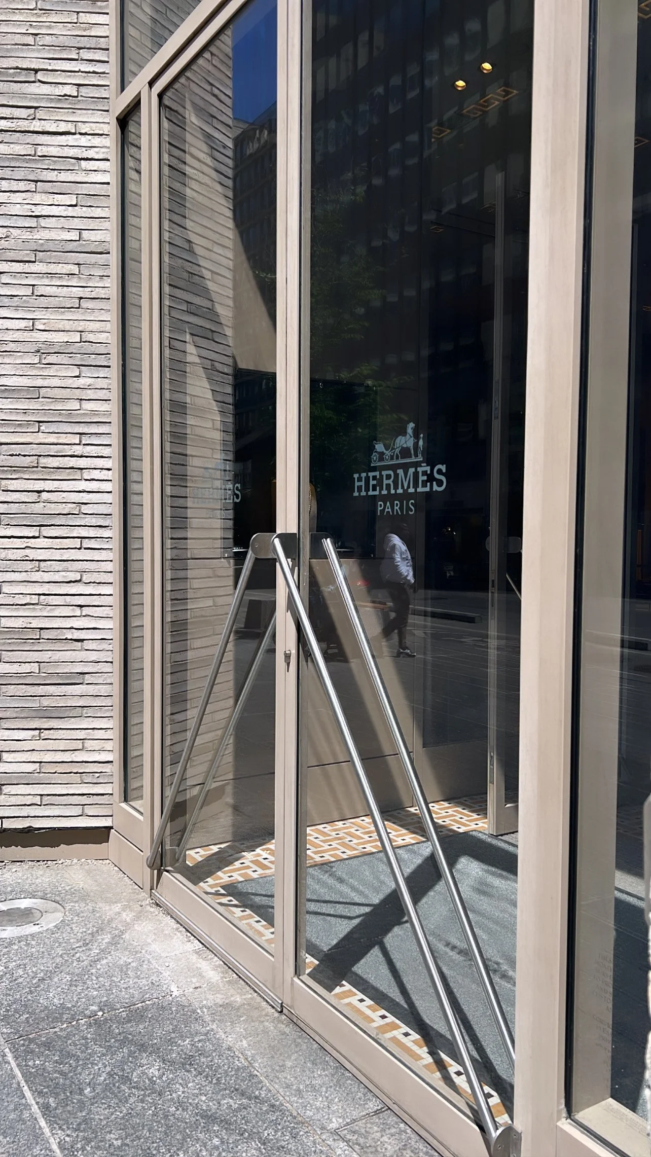 Long Lines at Hermes Toronto June 2022