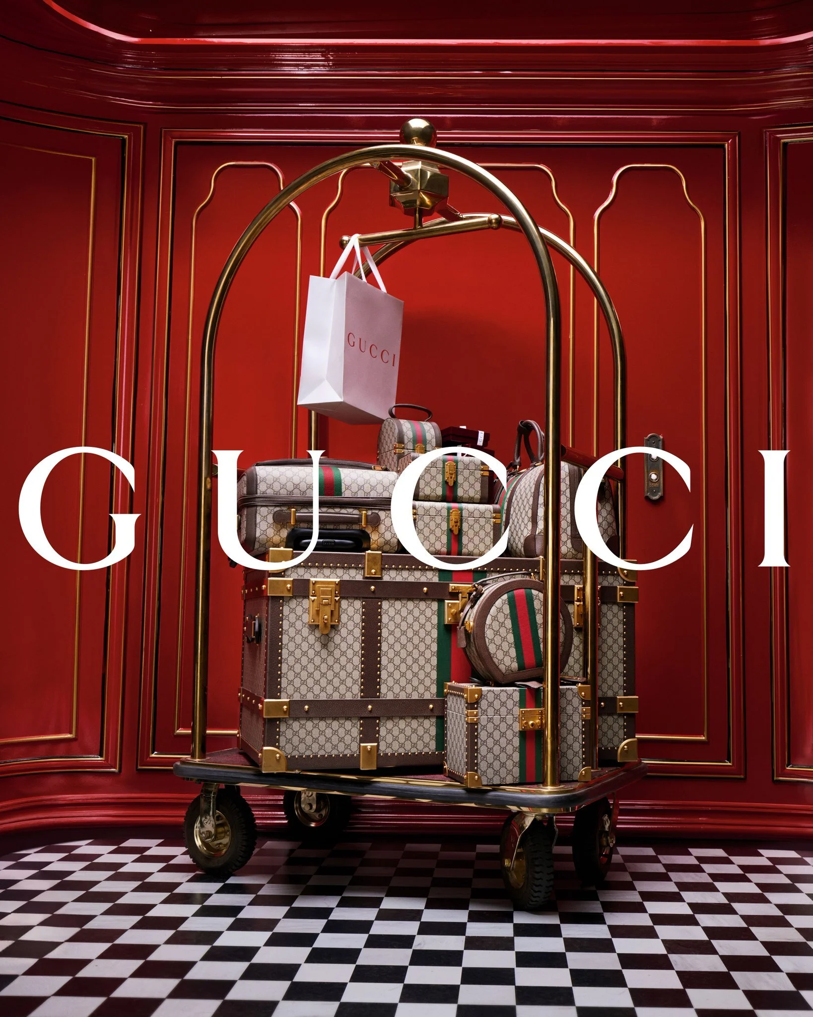 GUCCI Gift : A Four Chapter Campaign to Celebrate the Holidays 2024