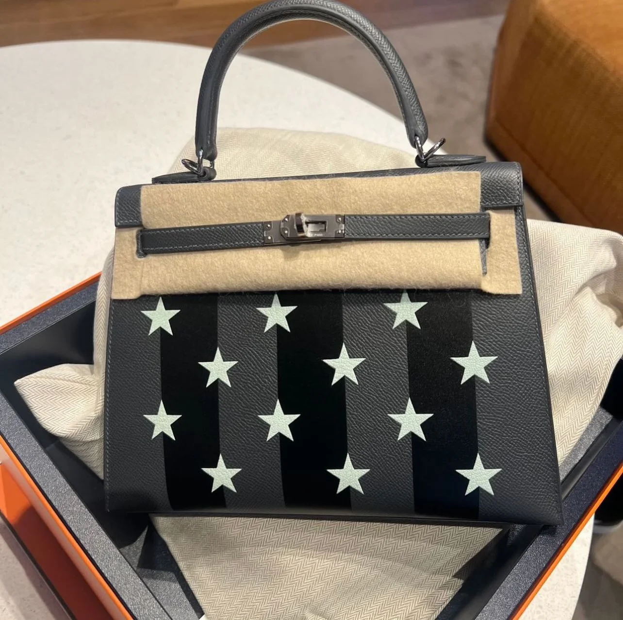 Limited Edition Hermes Kelly 25cm Casaque Etoilee 2024