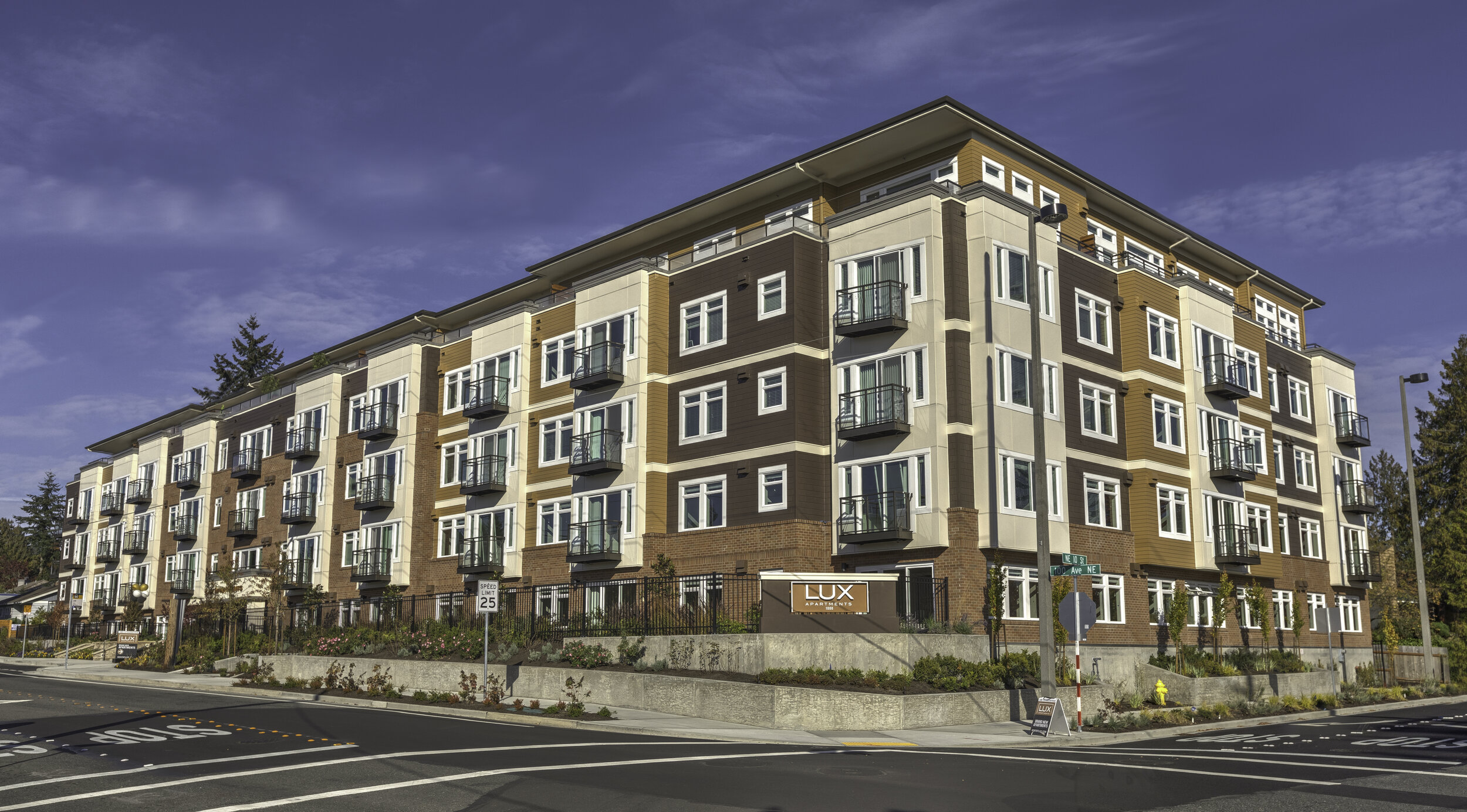Lux Apartments — Continental Properties LLC