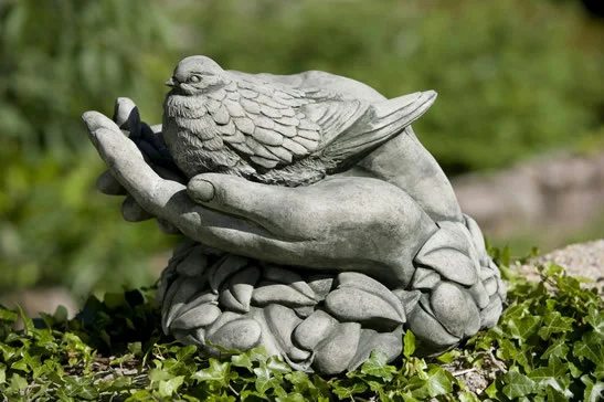 S-321-Bird-in-Hand.jpg