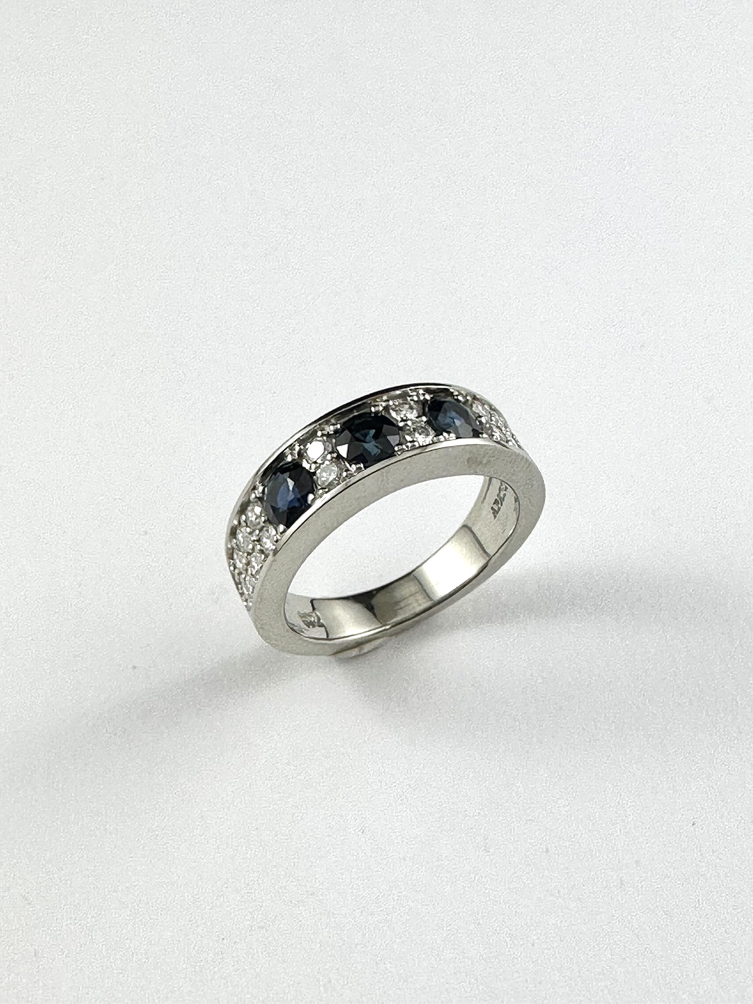 19K White Gold Diamond and Sapphire Ring