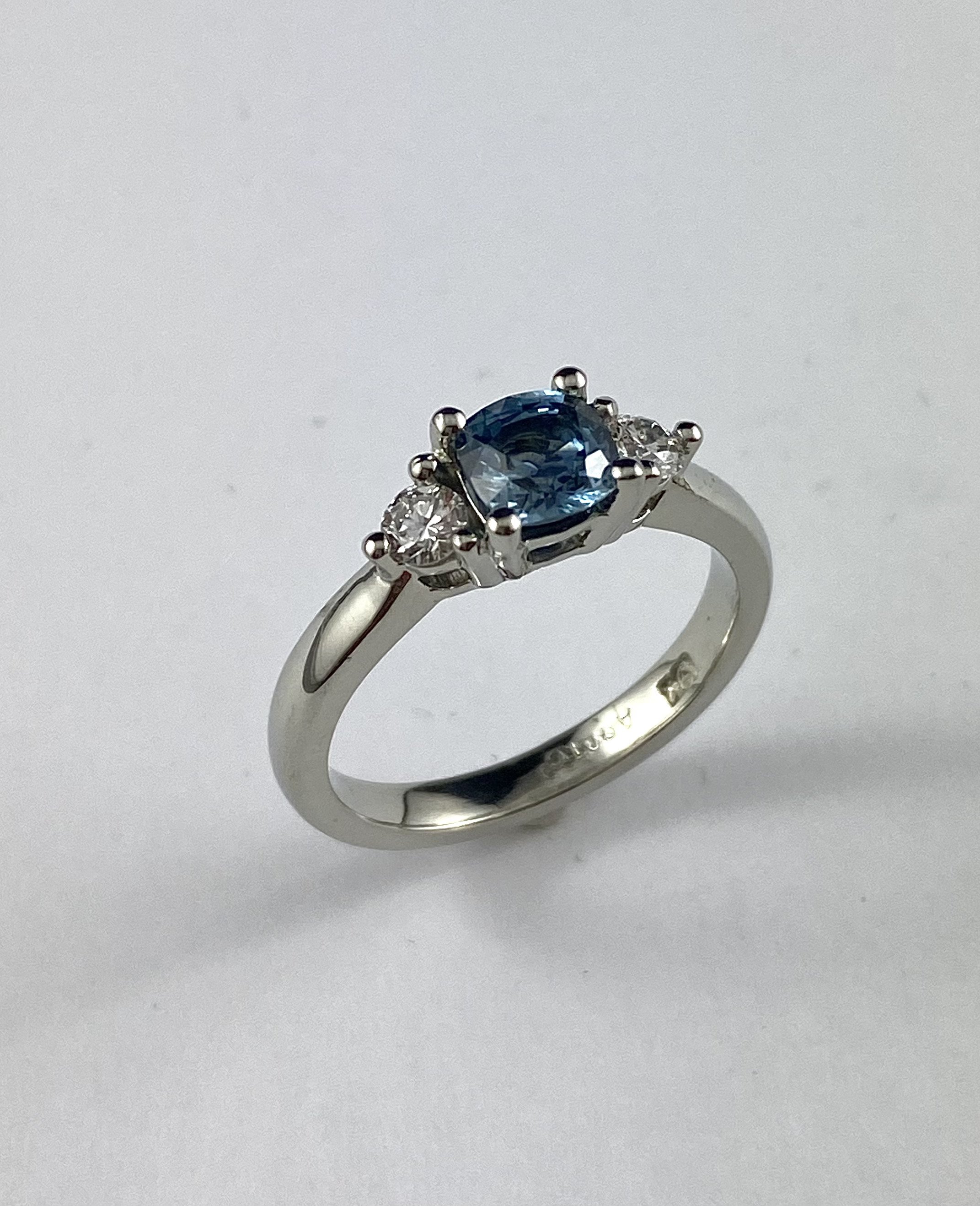 19K White Gold Montana Teal Coloured Sapphire Ring with Diamonds