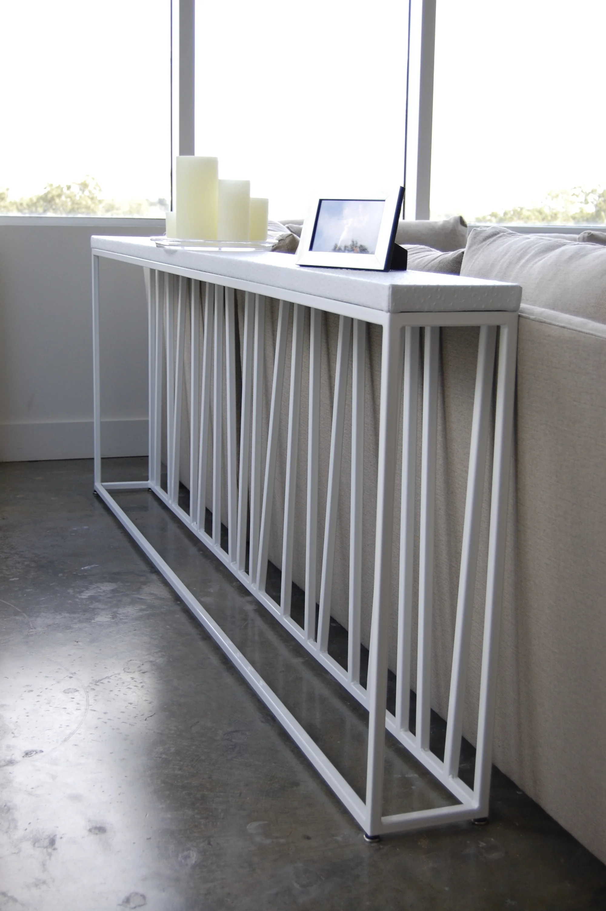 Eason sofa table