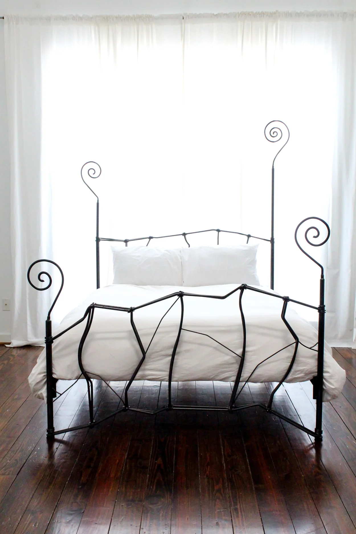 Sean Oz bed