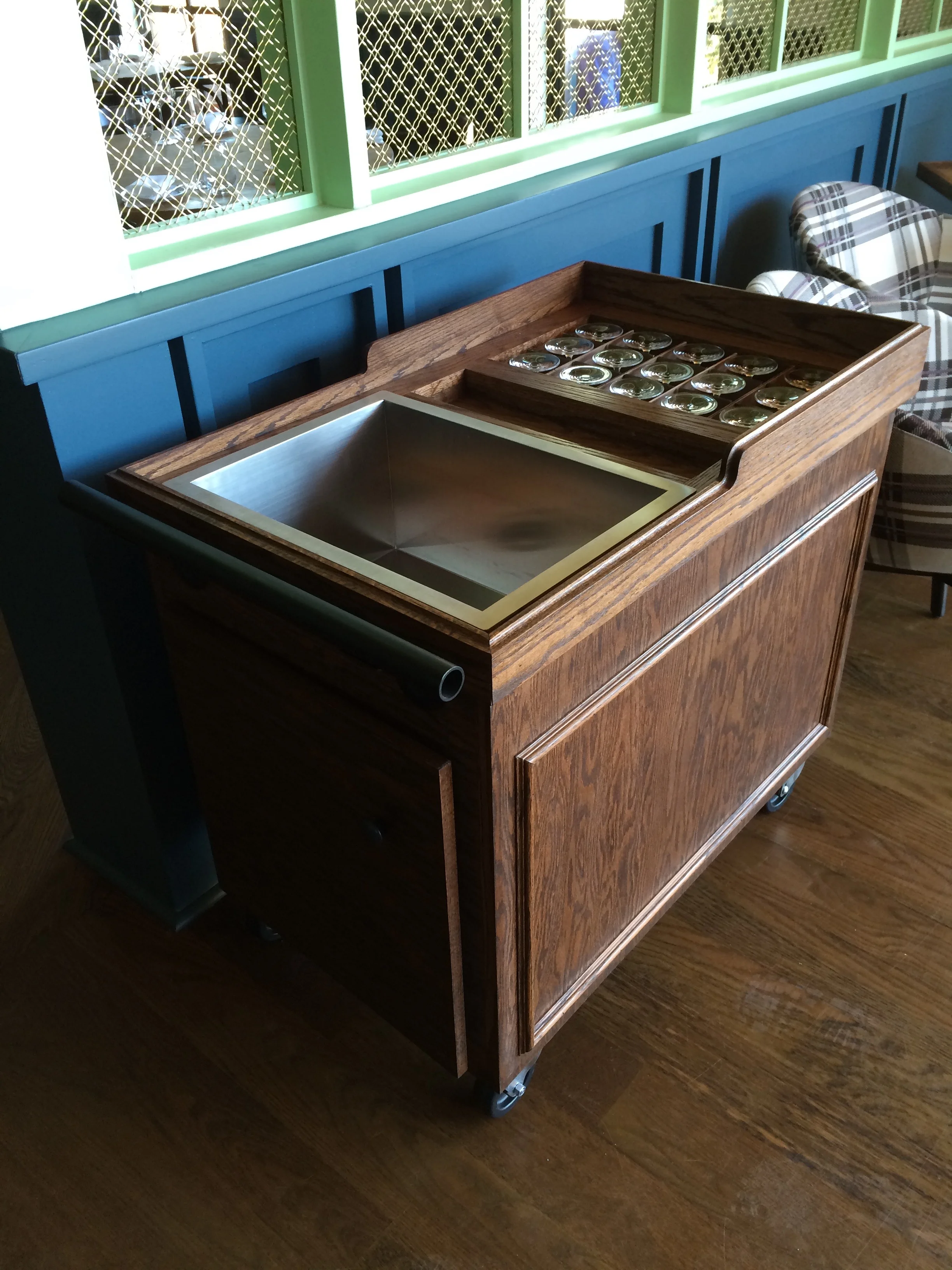 Hunky Dory service carts