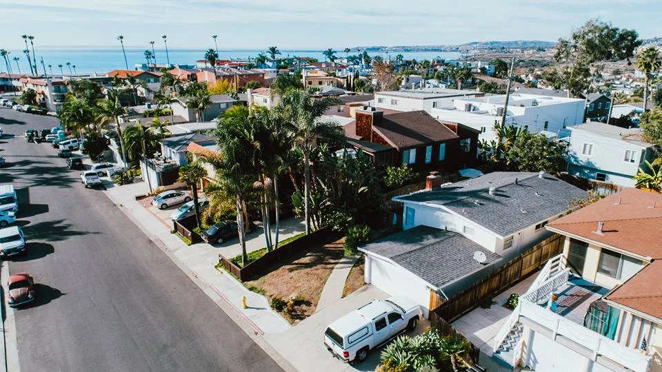 $870,000 | 220 AVE PELAYO | SAN CLEMENTE | REPRESENTED SELLERS