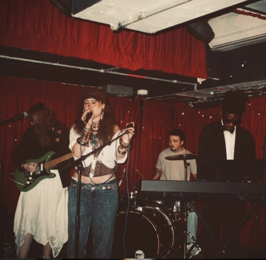 Bambi in Her Bedroom + Guests