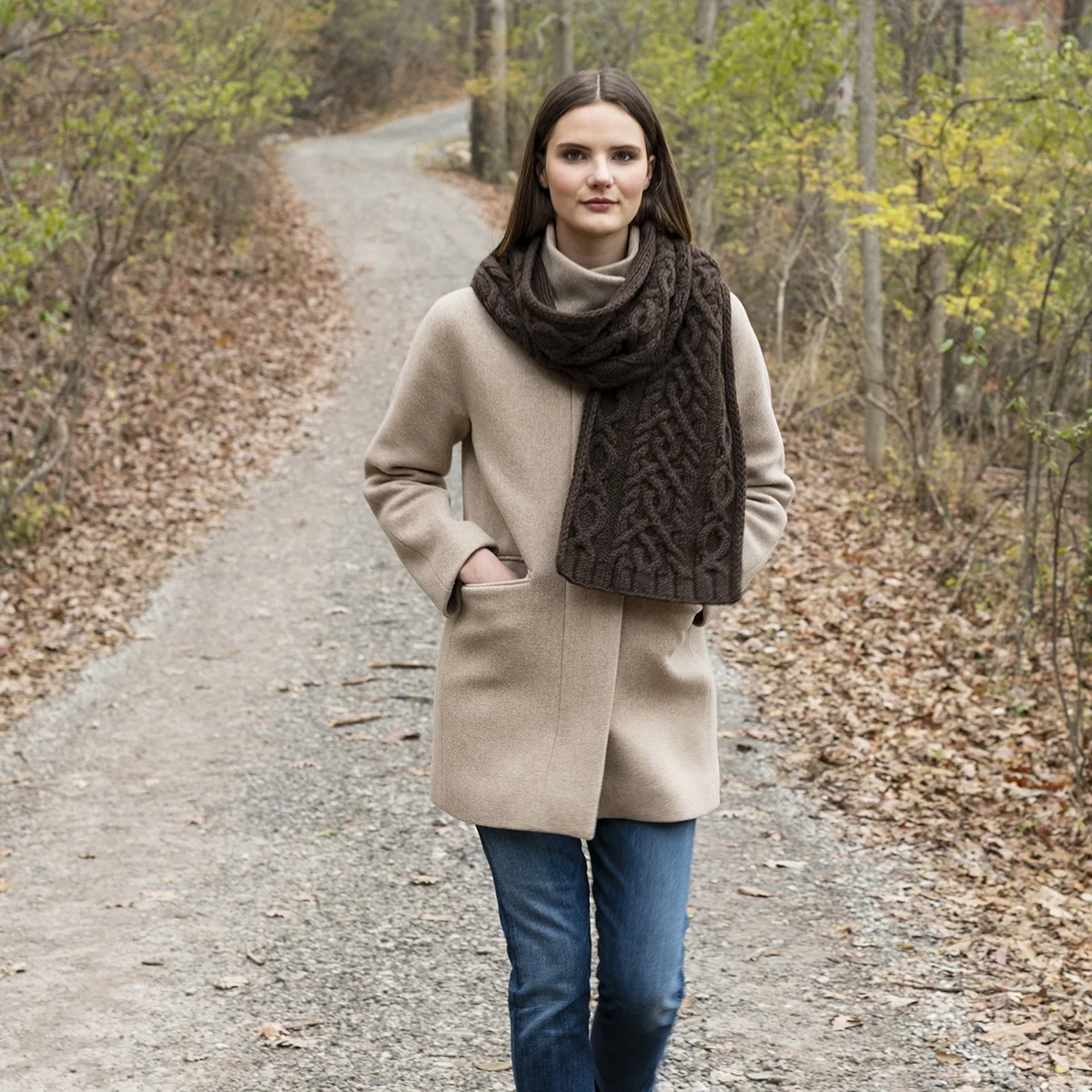 Laurent - Knitting pattern by Julie Hoover