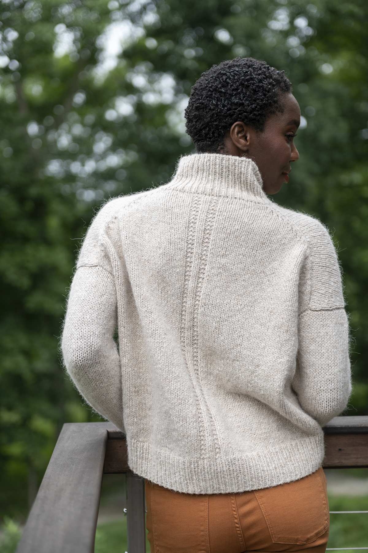 Colvin - Knitting pattern by Julie Hoover