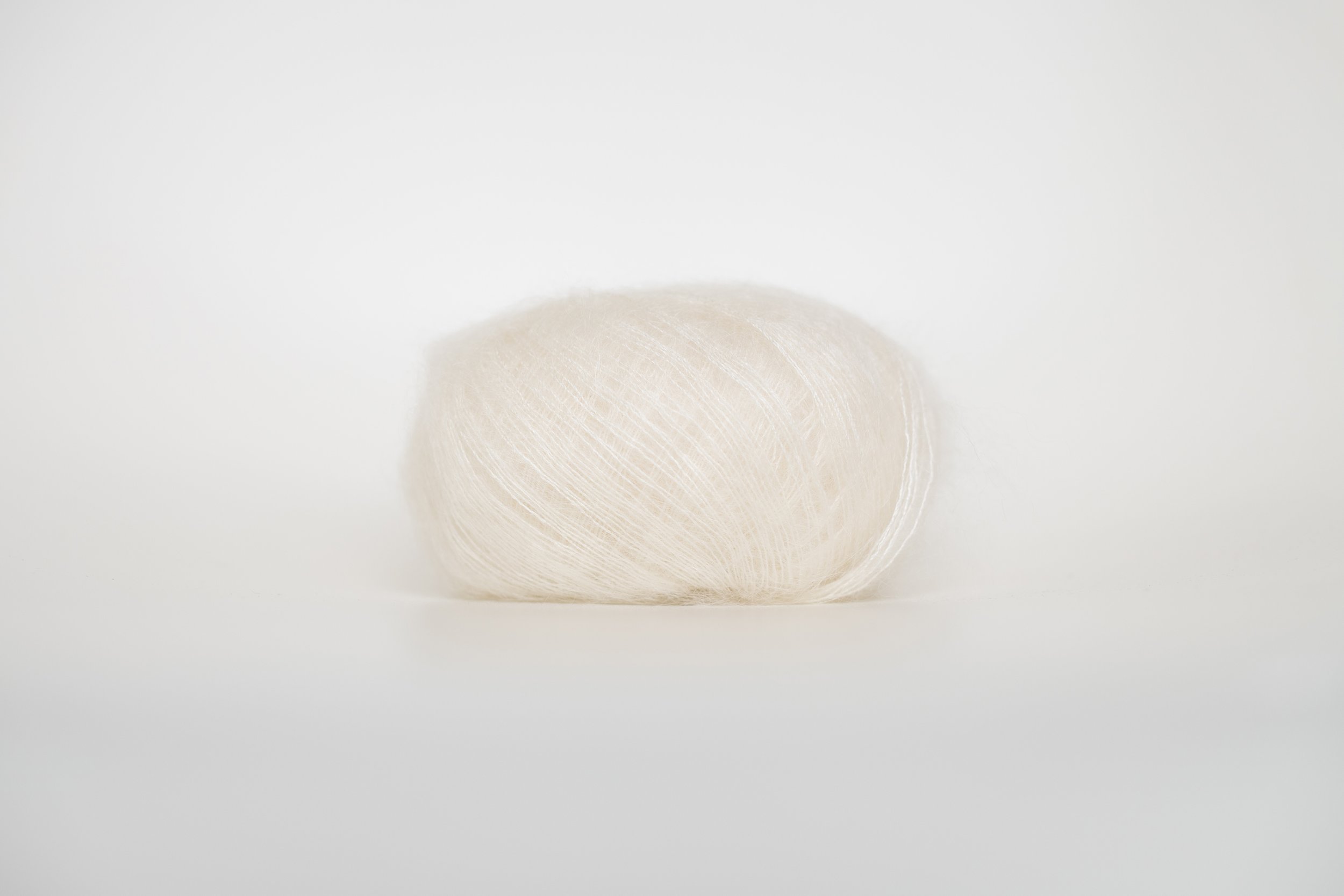 JH-lamana-premia-woolwhite.jpg