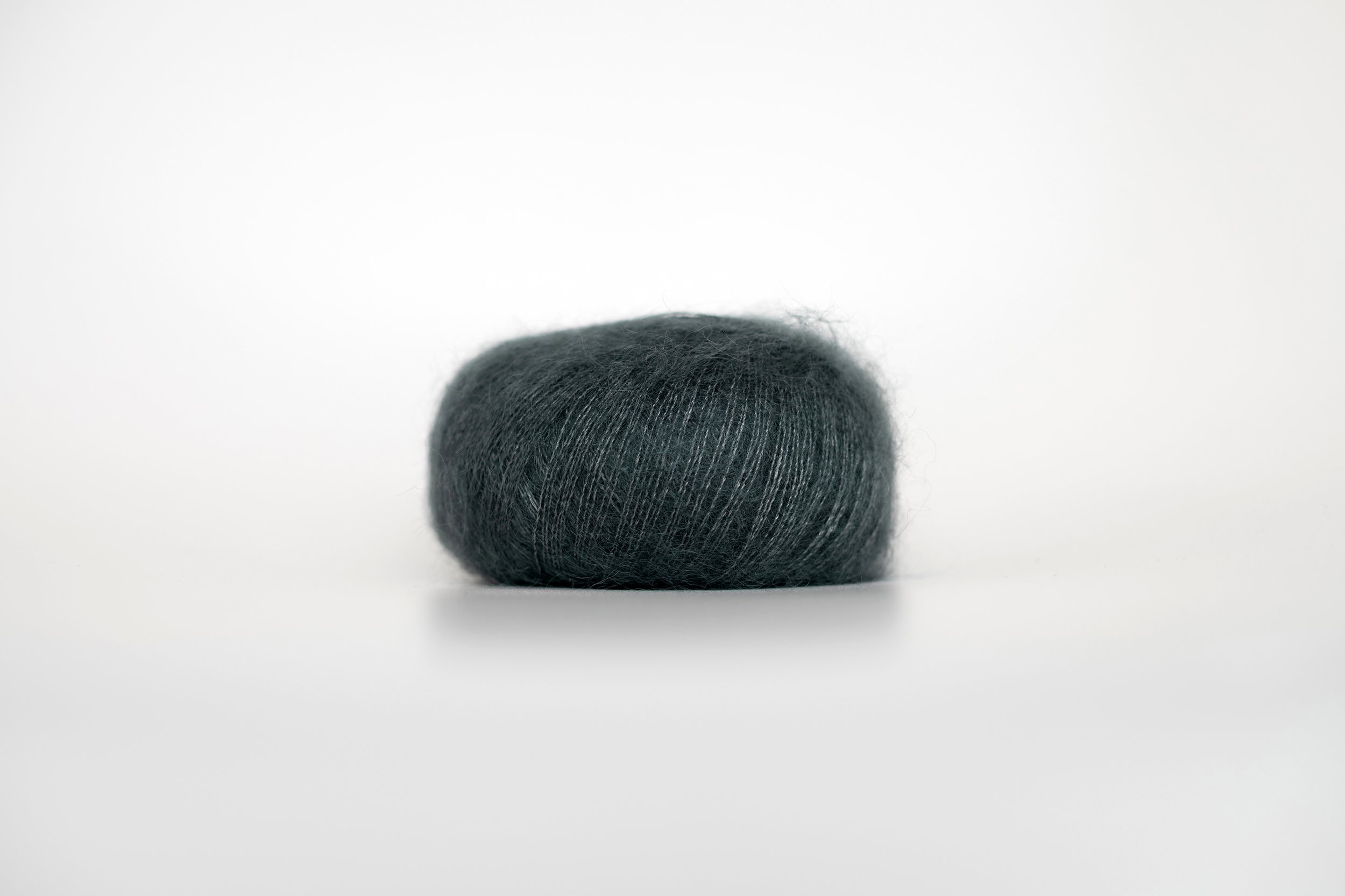 JH-lamana-premia-anthracite.jpg