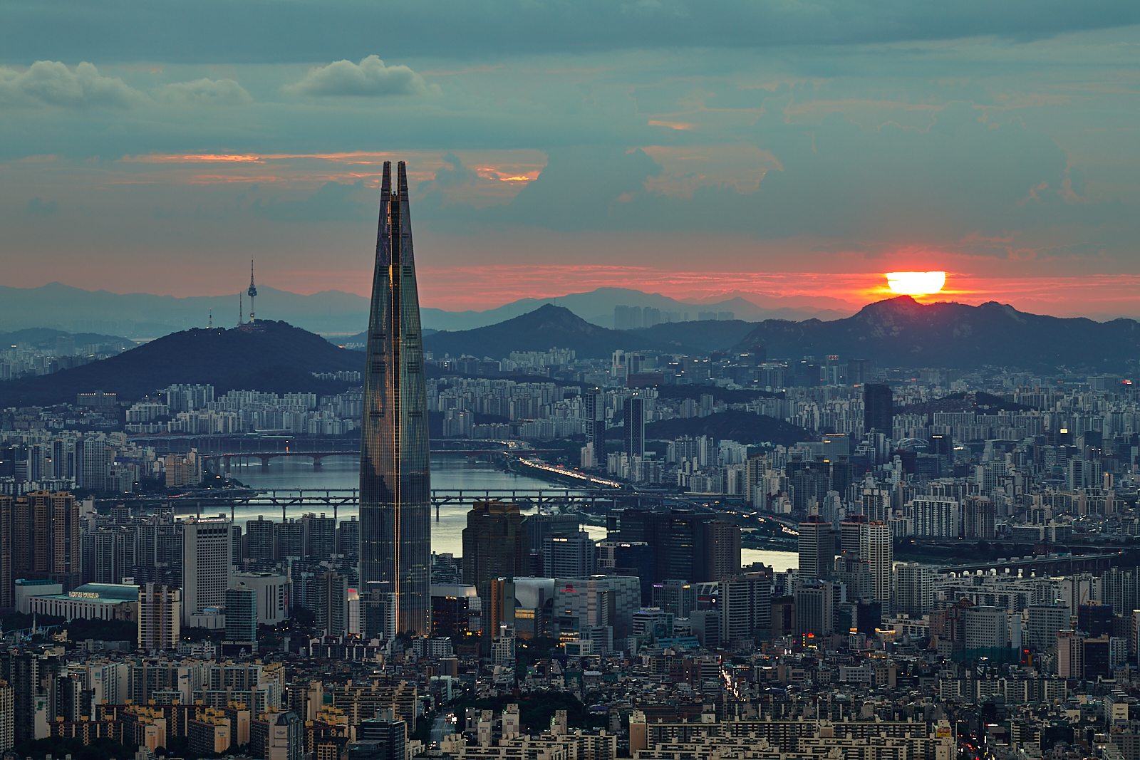 Seoul Sunset July 3_66.jpg