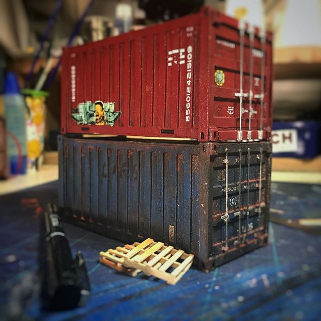 Sorry I haven't posted as much as I should, just been extra busy with work! Definitely not a bad thing. Working on some tiny pallets.