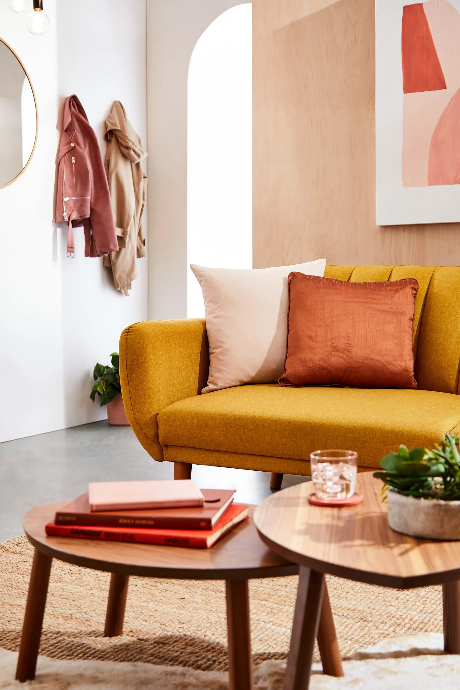 012119-MidCenturyModernBlog_008_02.webp