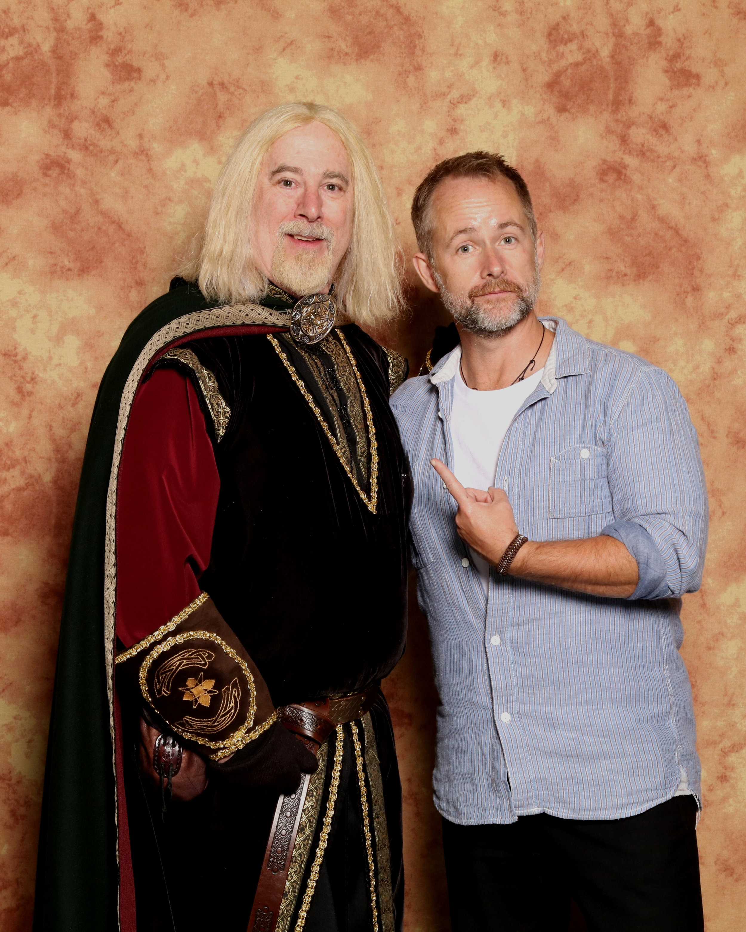 Billy Boyd and Theoden 1 (1).jpg