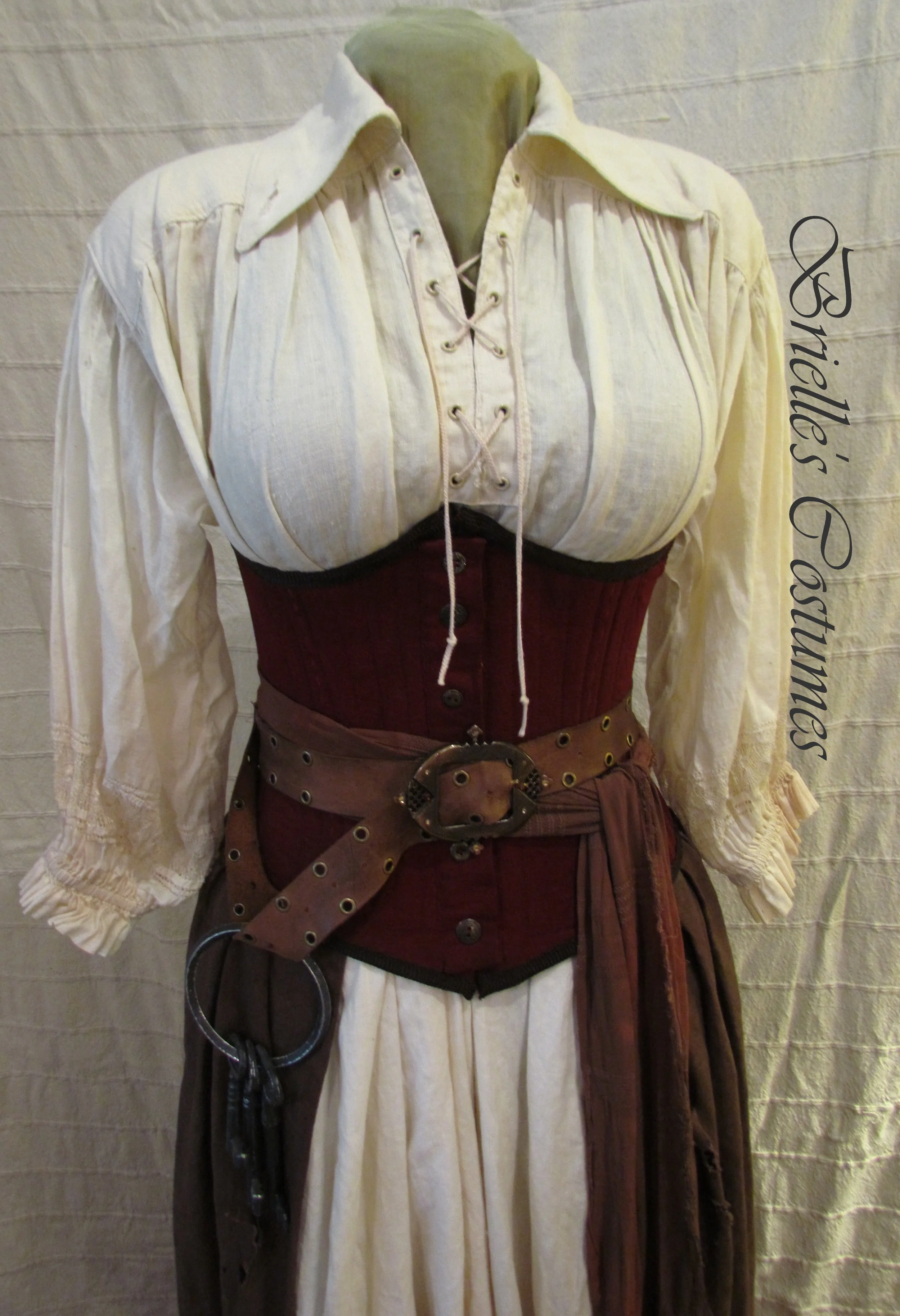 pirate attire female