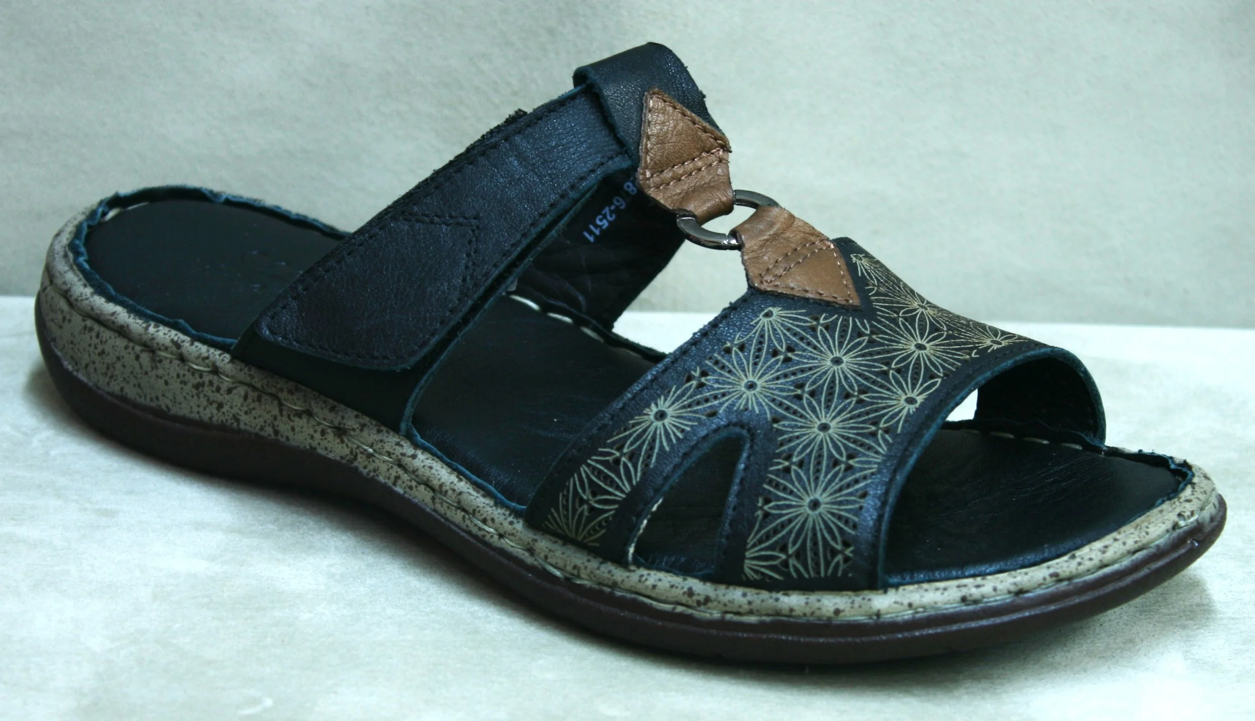 SPRING STEP - Virelle - MSRP $109.95