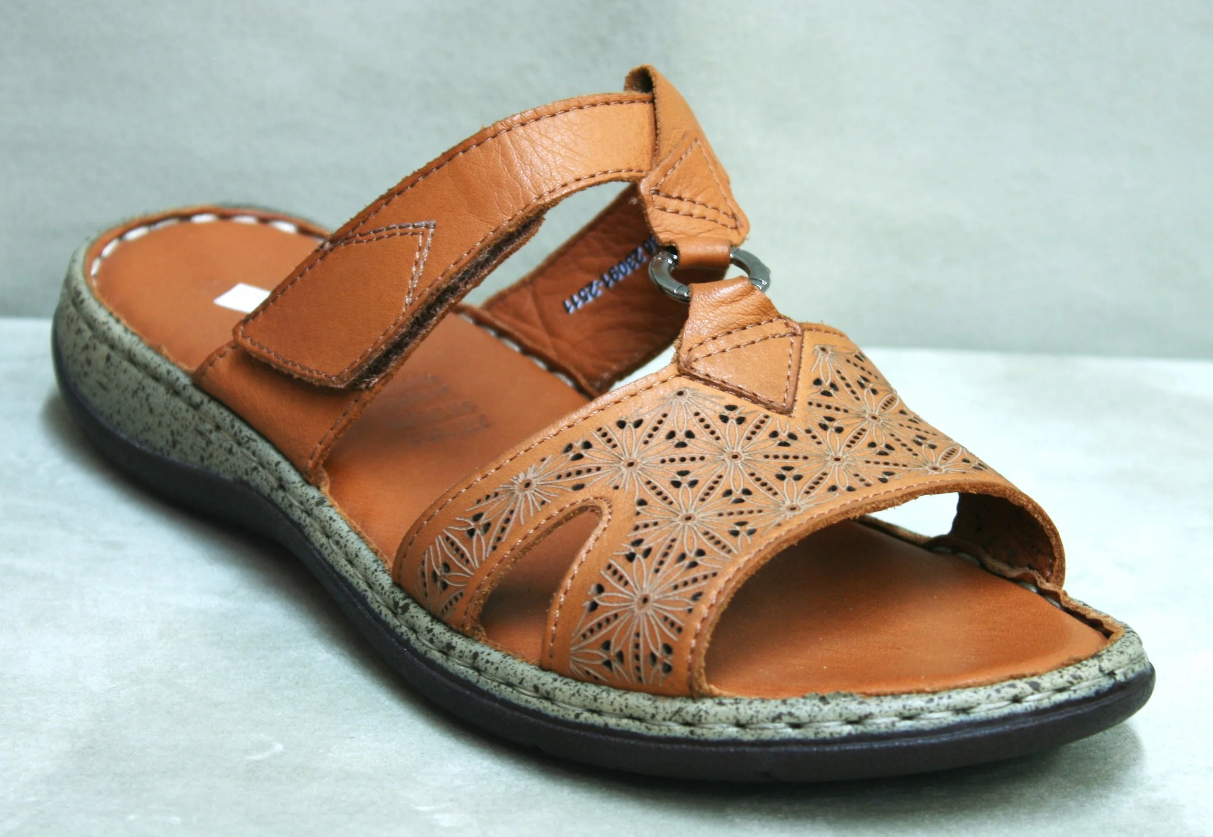 SPRING STEP - Virelle - MSRP $109.95