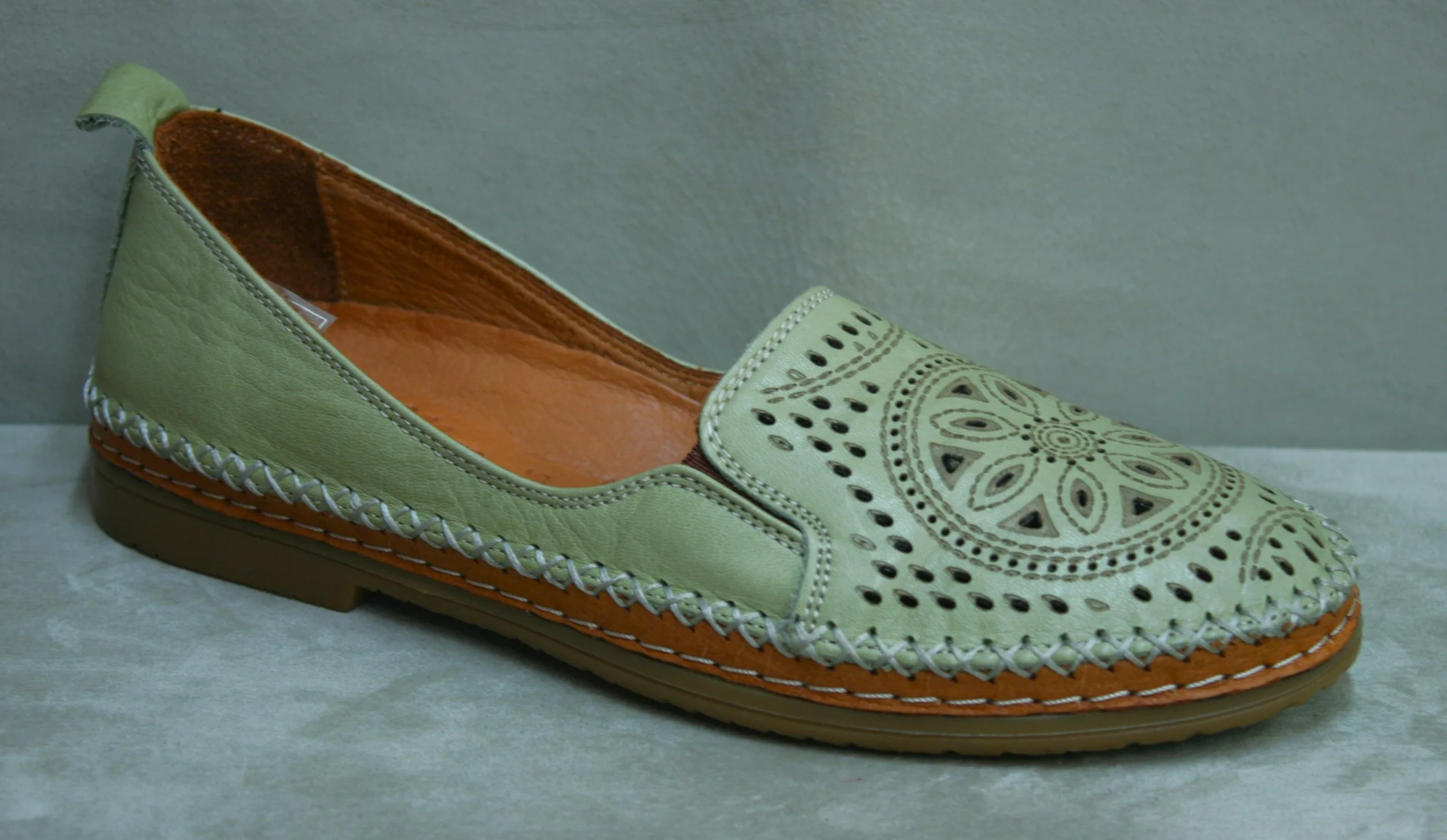 SPRING STEP - Ingrid - MSRP $109.95