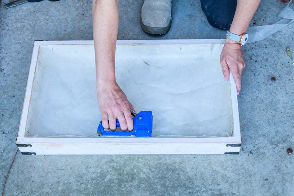 How To Make A Living Christmas Centerpiece For Your Christmas Table + Video | The Whimsical Wife