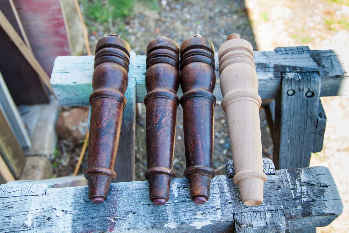 DIY Blush Pink Velvet Bench Seat  | The Whimsical Wife