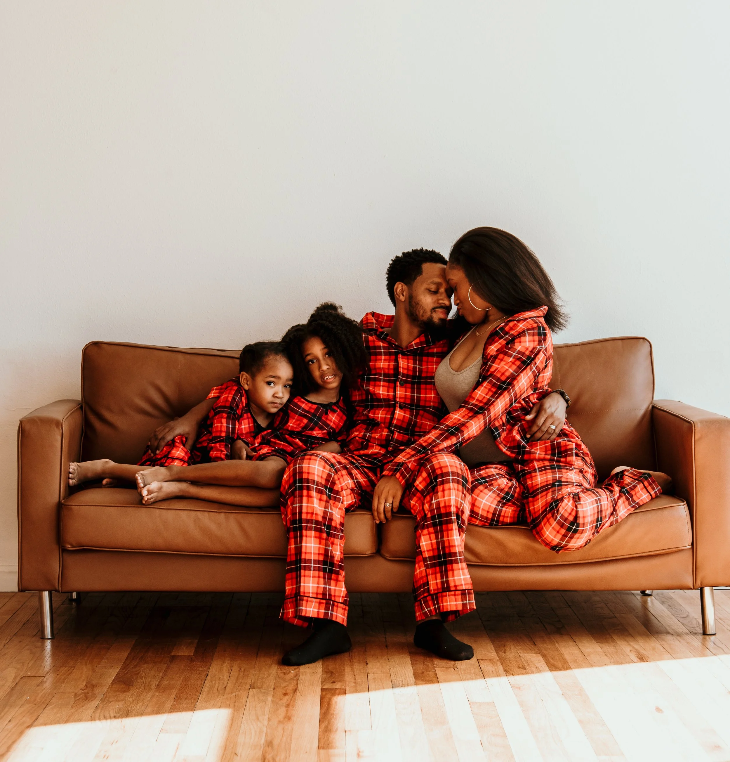 christmas-pajamas-family-sessions-dallas.JPG