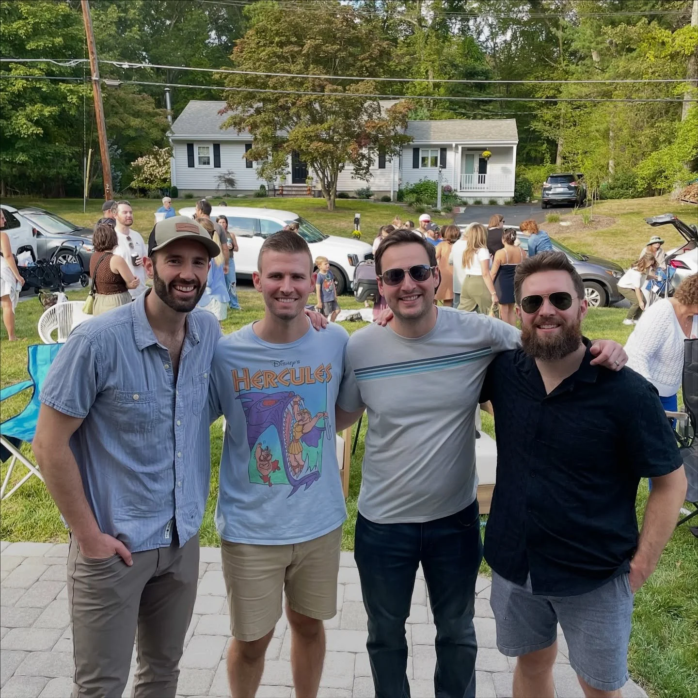 Had such a great time playing @ashhop_porchfest with these group of incredible musicians &amp; friends. Thanks so much to our hosts @ashruggeri &amp; @ruggerijj who do such a great job bringing everyone together at their lovely home.

While I was pla