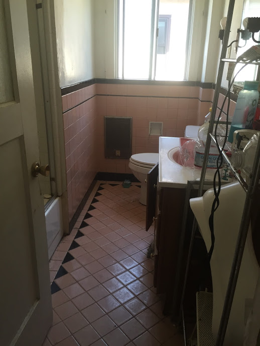 hall-bath.jpg