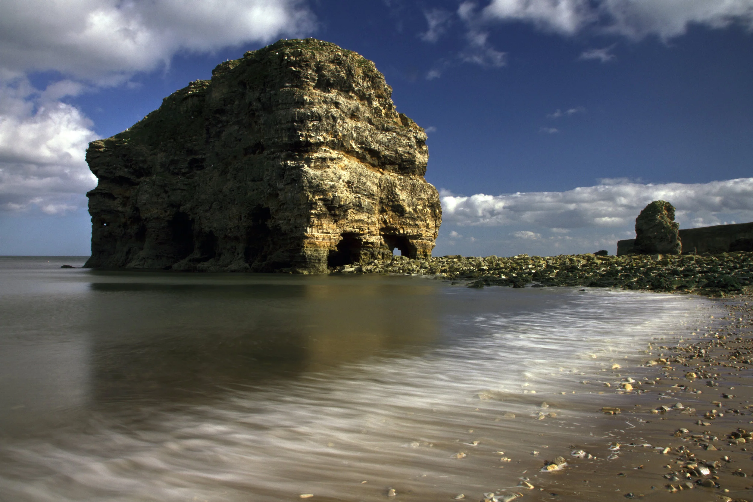 LDU265 - Marsden Rock