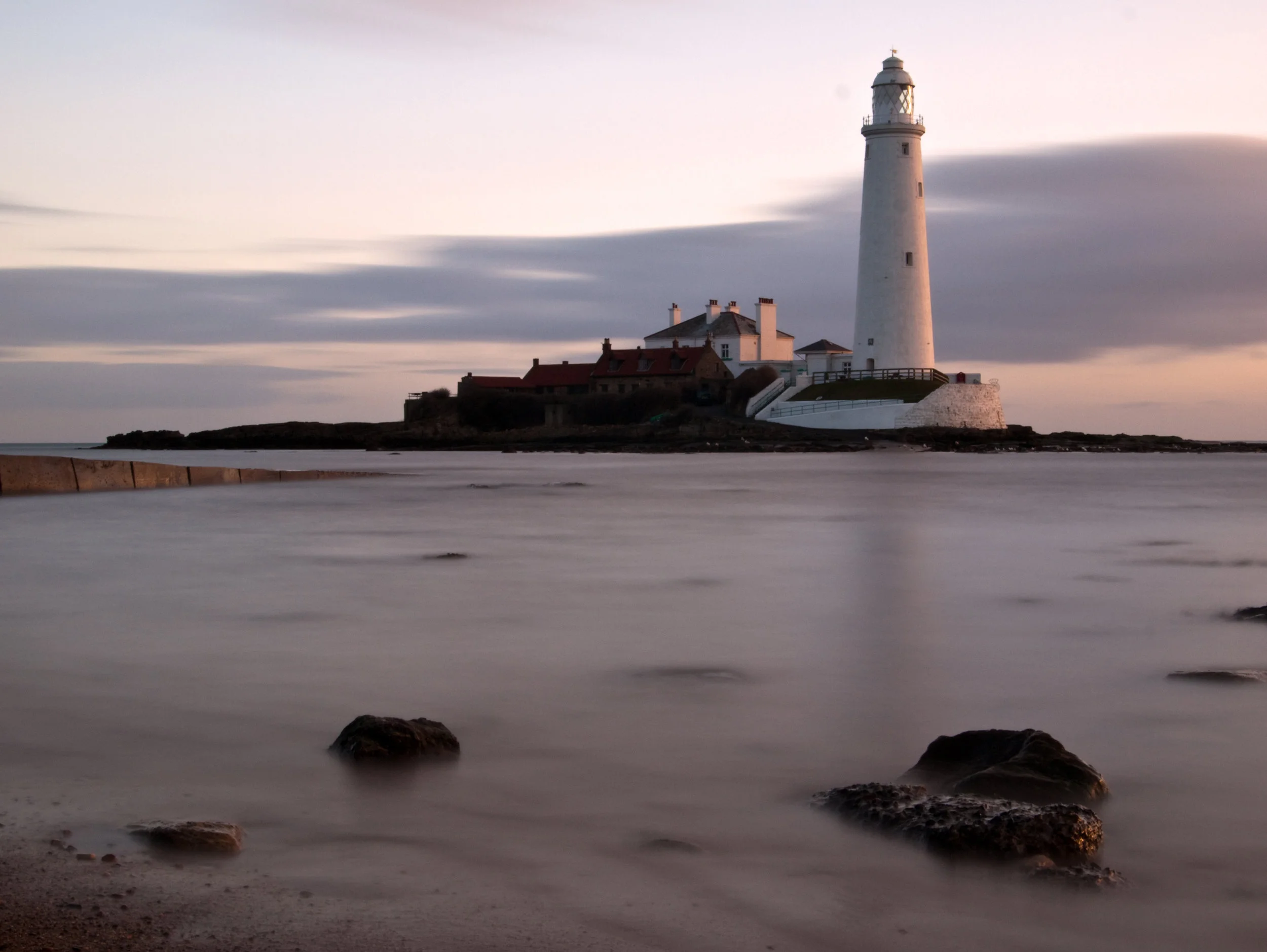 LTY032 - St Marys Lighthouse.jpg