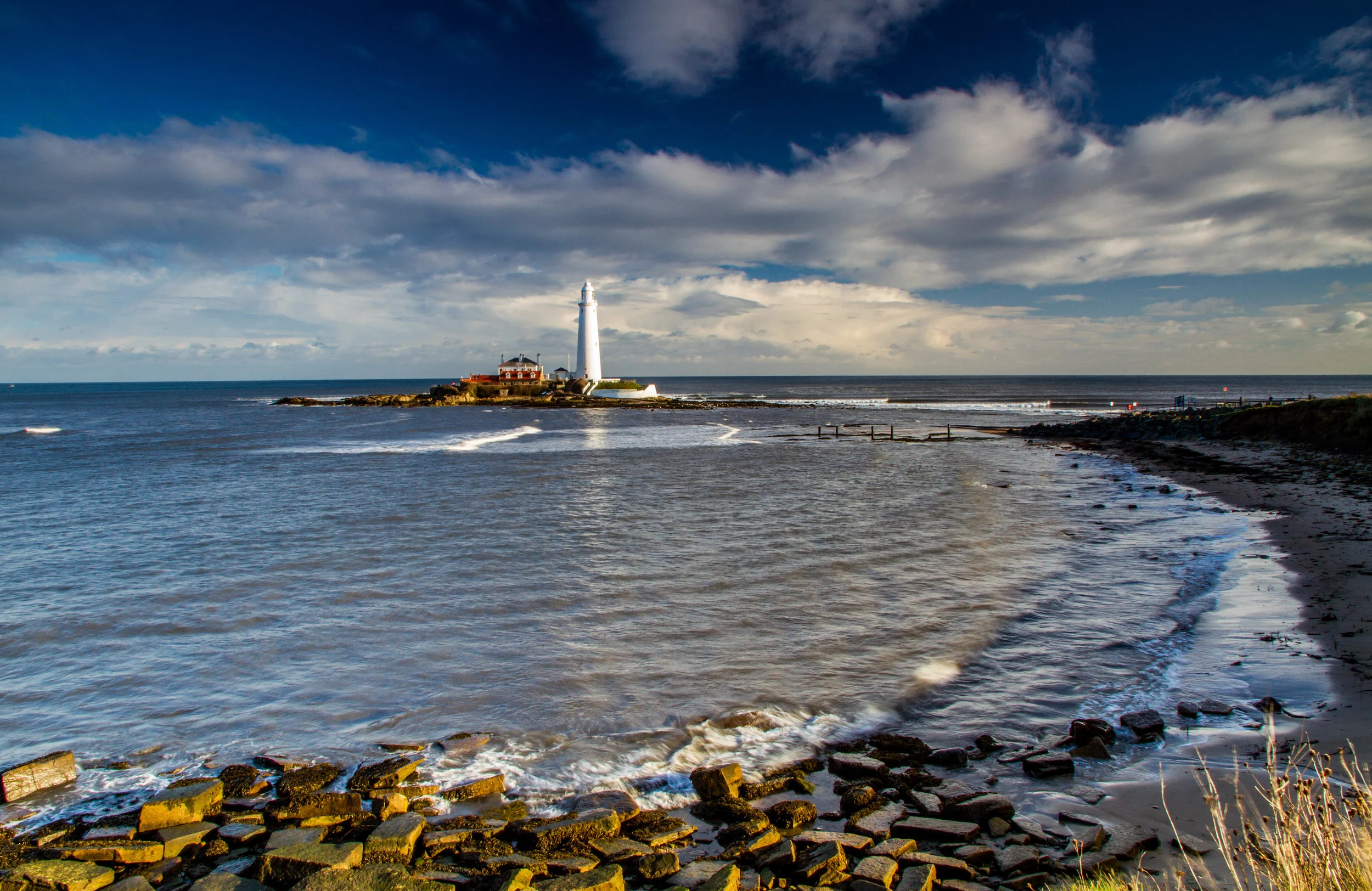 LTY280 - St Marys Island and Lighthouse.jpg